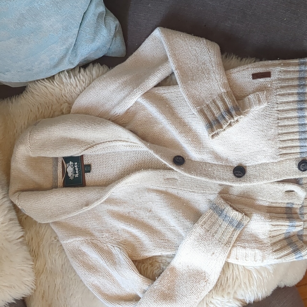 Roots white wools blend cardigan